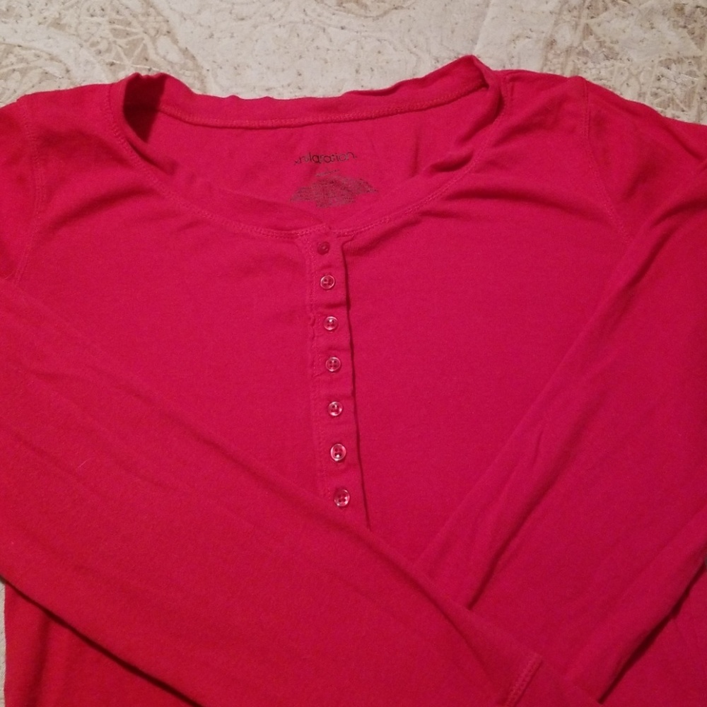 Tshirt - Picture 2 of 3